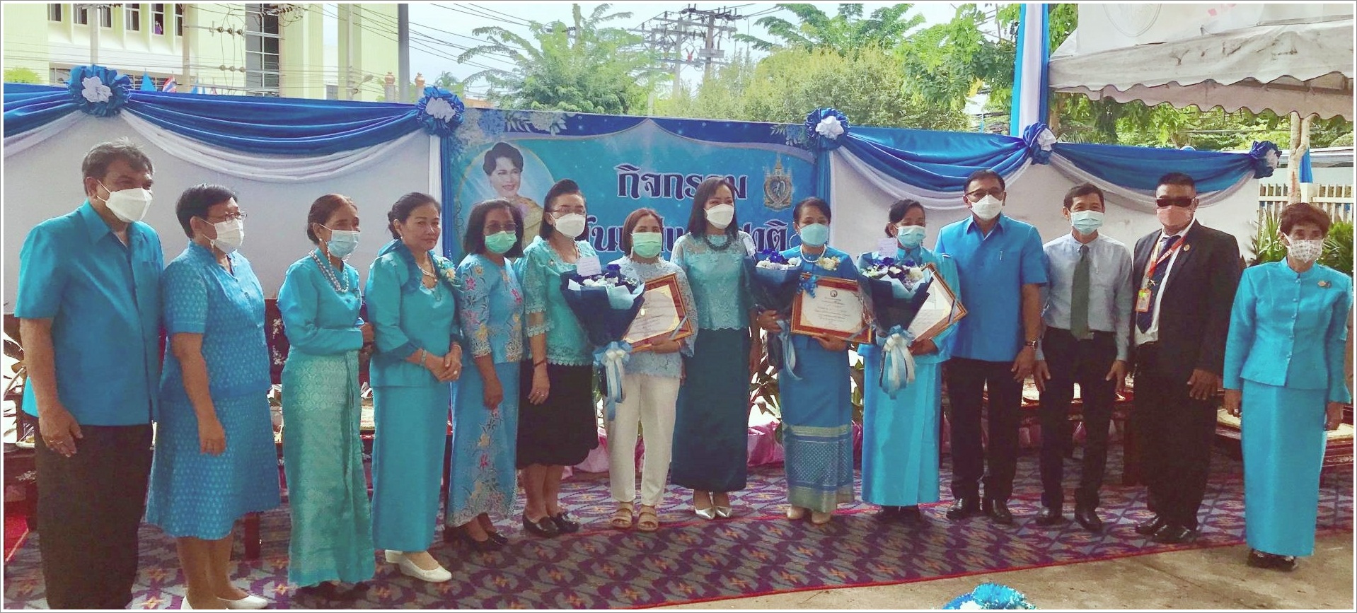 กรมบังคับคดี ร่วมทำบุญตักบาตรพระสงฆ์ เนื่องในโอกาส “วันแม่แห่งชาติ